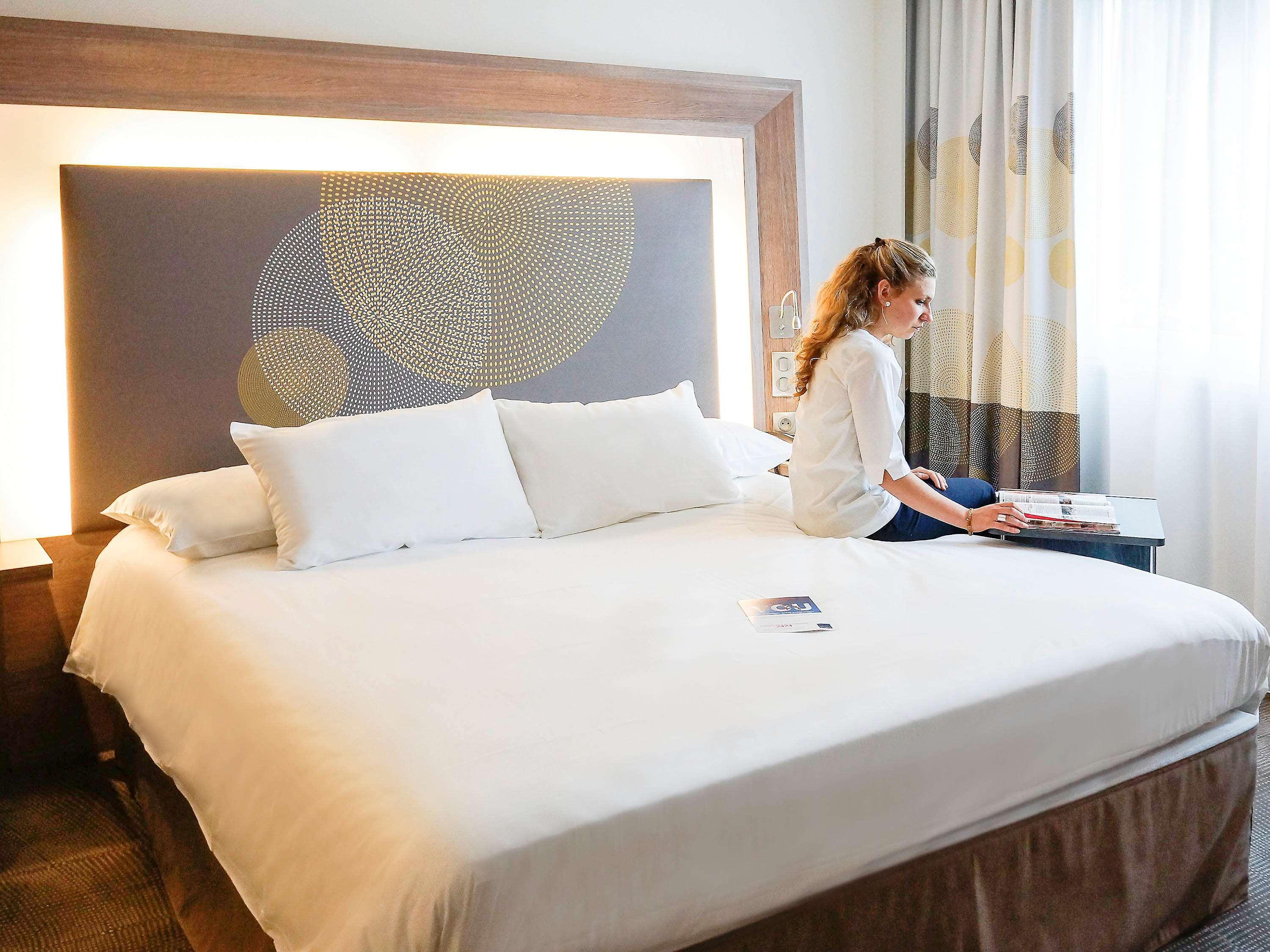 Novotel Сакле Екстер'єр фото