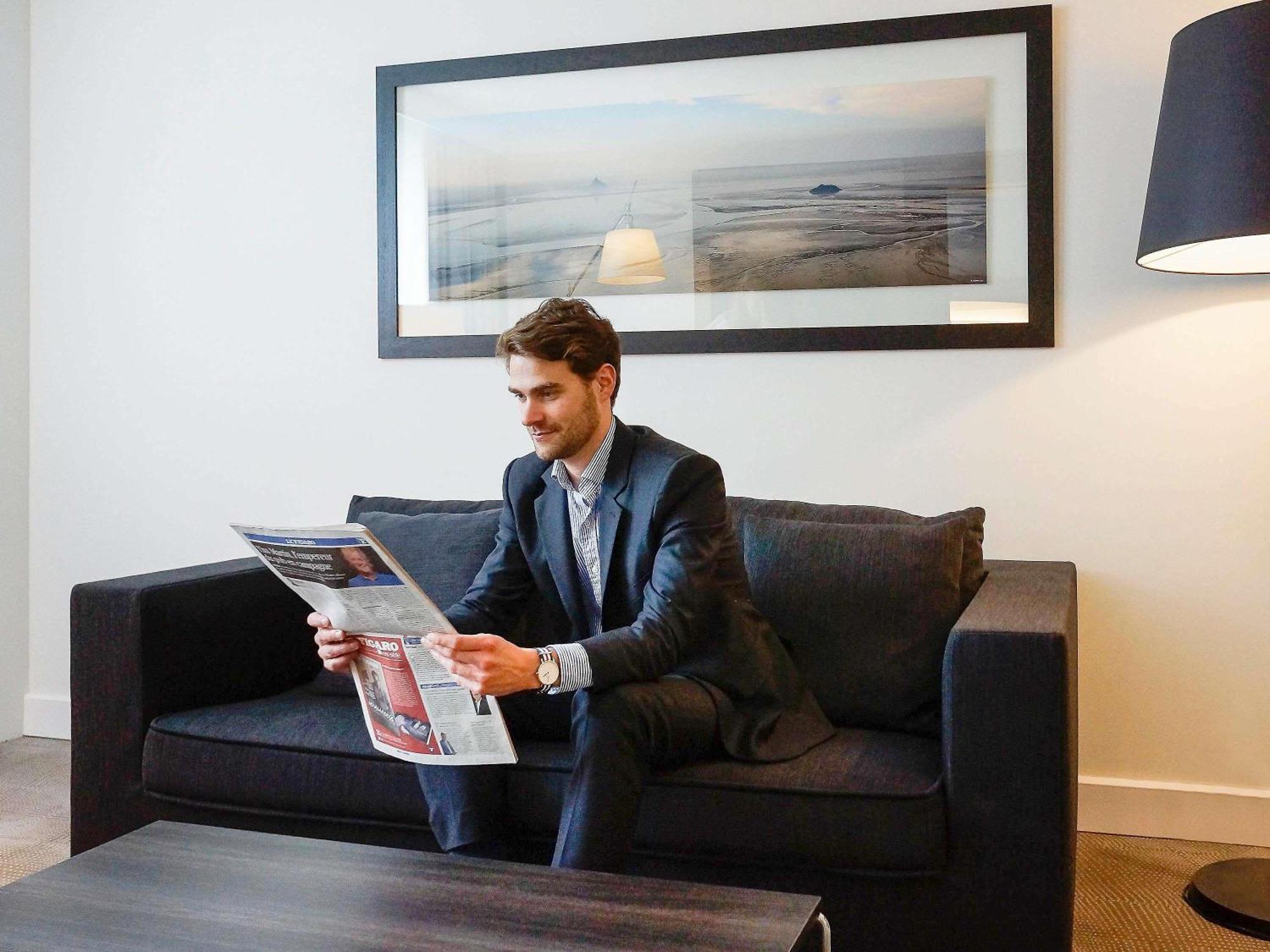 Novotel Сакле Екстер'єр фото