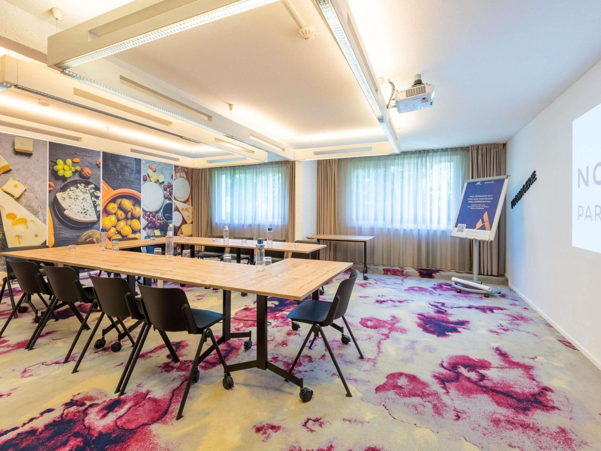 Novotel Сакле Екстер'єр фото